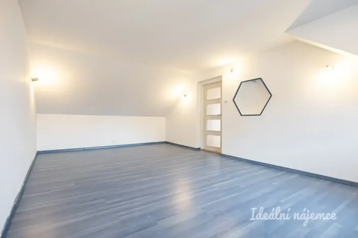 Pronájem bytu 4+kk, Brandýs nad Labem-Stará Boleslav, Železná, 140 m2