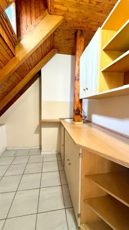 Pronájem bytu 1+kk, Cheb, Jakubská, 32 m2