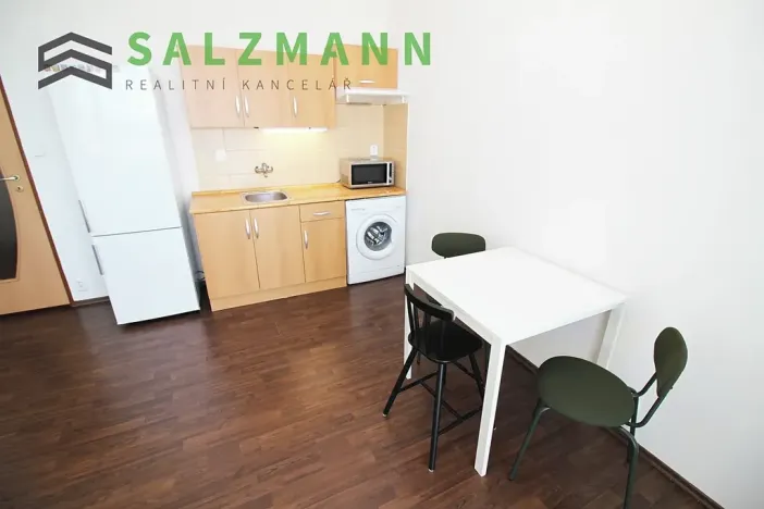 Prodej bytu 1+kk, Praha - Kamýk, Otradovická, 35 m2