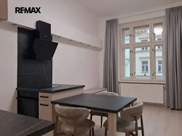 Pronájem bytu 3+kk, Praha - Žižkov, Hartigova, 65 m2