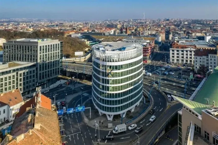 Pronájem kanceláře, Praha - Smíchov, Plzeňská, 454 m2