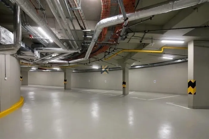 Pronájem kanceláře, Praha - Smíchov, Plzeňská, 454 m2