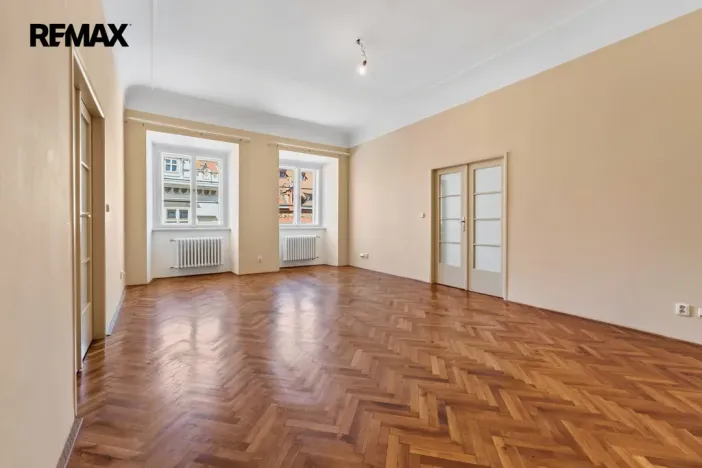 Pronájem bytu 3+1, Praha - Staré Město, Staroměstské náměstí, 130 m2