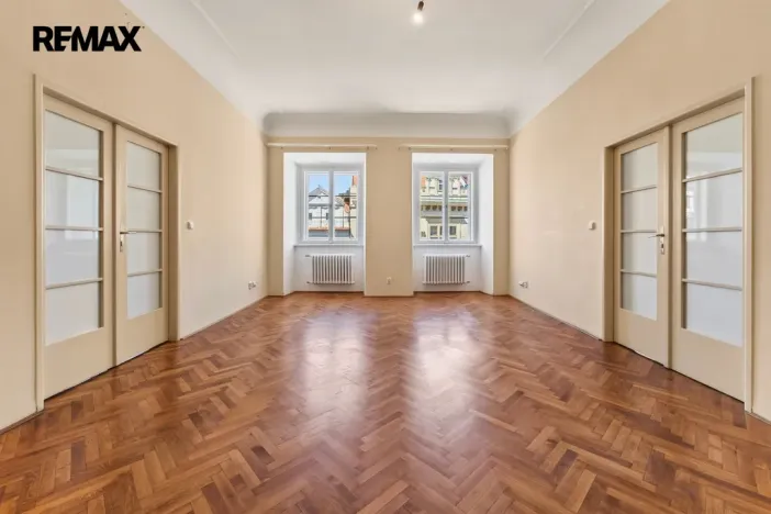 Pronájem bytu 3+1, Praha - Staré Město, Staroměstské náměstí, 130 m2