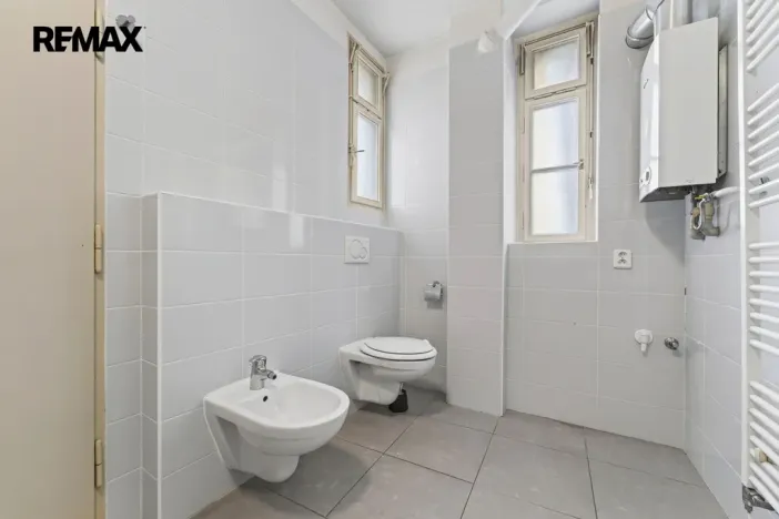 Pronájem bytu 3+1, Praha - Staré Město, Staroměstské náměstí, 130 m2