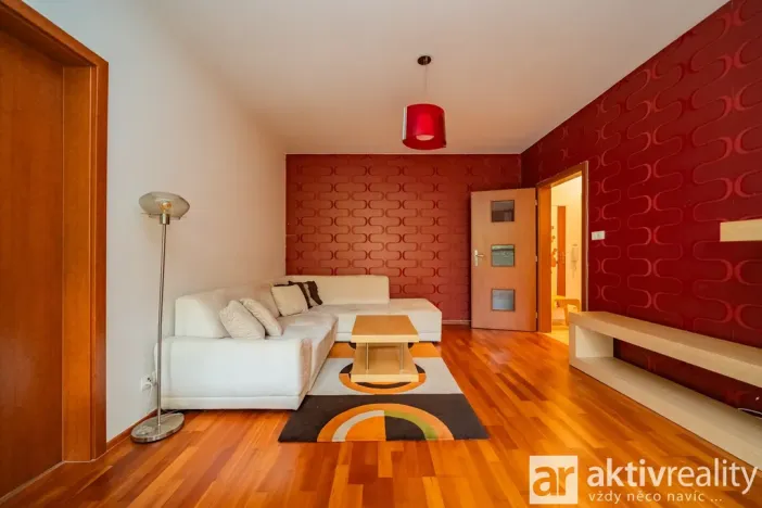 Pronájem bytu 2+kk, Praha - Smíchov, Na Císařce, 49 m2