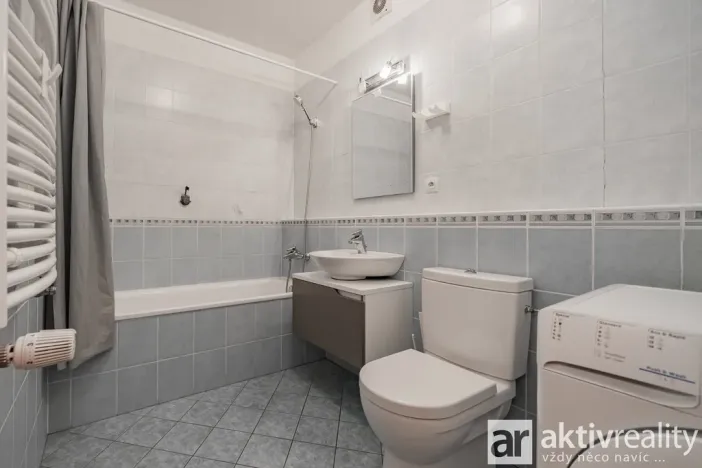 Pronájem bytu 2+kk, Praha - Smíchov, Na Císařce, 49 m2