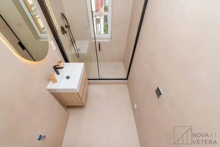 Prodej bytu 2+kk, Praha - Holešovice, Dělnická, 51 m2