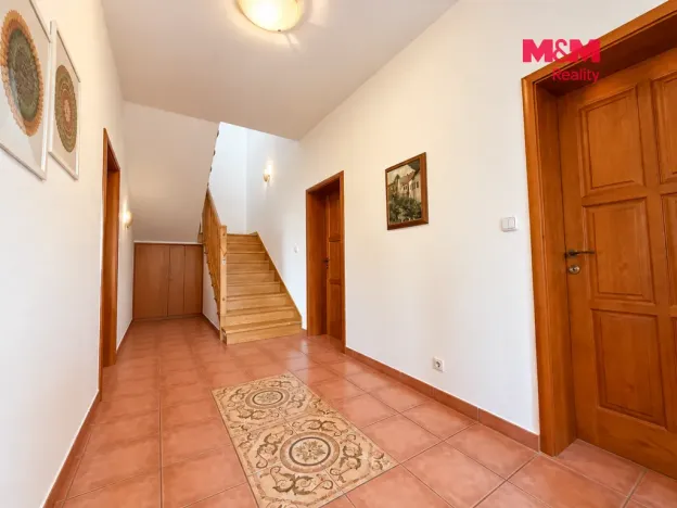 Pronájem rodinného domu, Pletený Újezd, Partyzánská, 176 m2