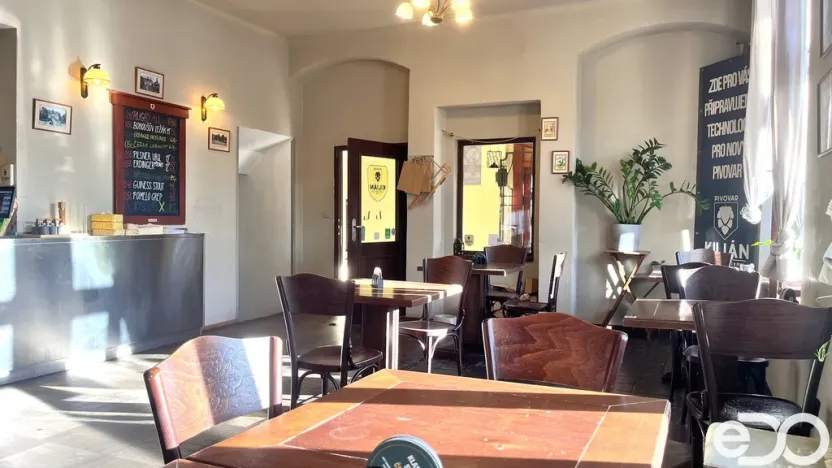 Pronájem restaurace, Praha, Nad Kolčavkou, 402 m2