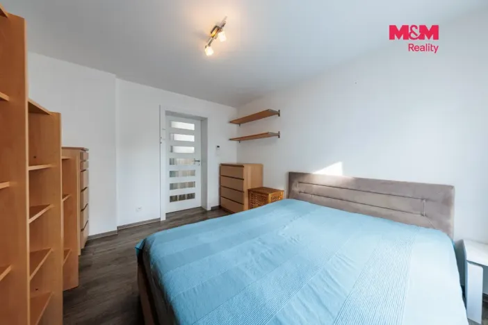 Prodej rodinného domu, Karlovy Vary - Stará Role, Slezská, 131 m2