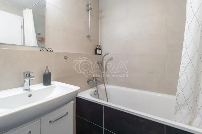 Pronájem bytu 1+kk, Praha - Žižkov, Olgy Havlové, 33 m2