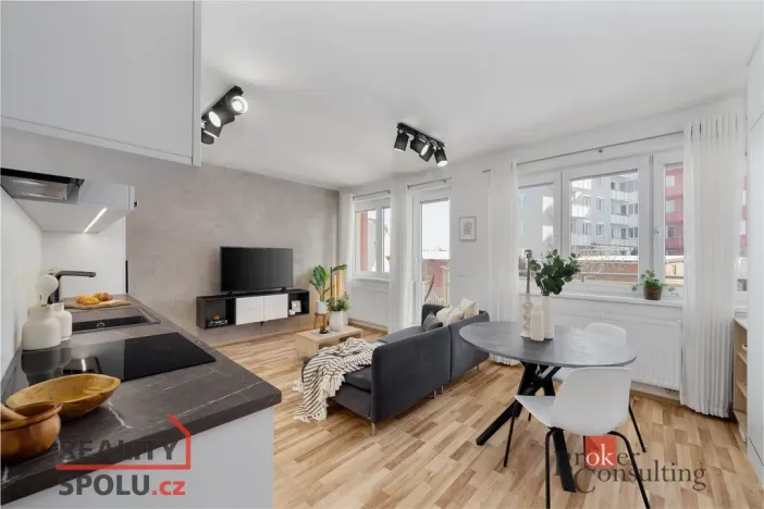 Pronájem bytu 1+kk, Praha - Kyje, Davidovičova, 31 m2