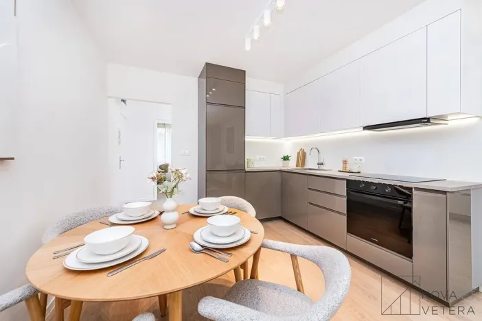 Prodej bytu 4+kk, Praha - Strašnice, Pod strání, 70 m2