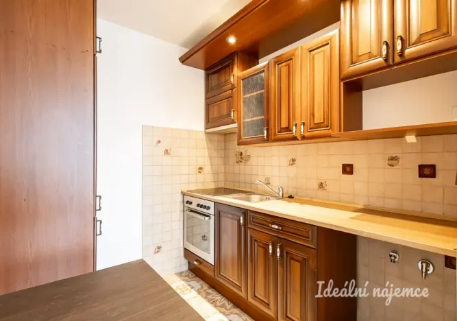 Pronájem bytu 2+kk, Praha, Na Komořsku, 45 m2
