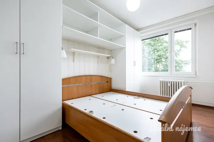 Pronájem bytu 2+kk, Praha, Na Komořsku, 45 m2