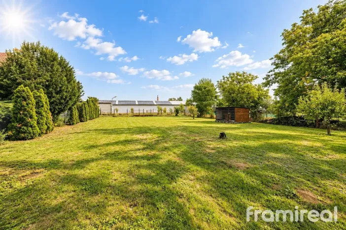 Prodej pozemku pro bydlení, Staré Město, Velehradská, 1199 m2