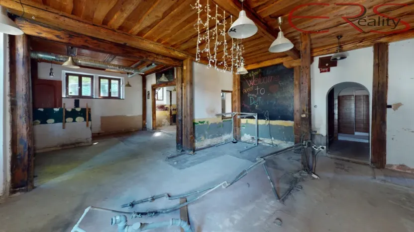 Pronájem obchodního prostoru, Jablonec nad Nisou, U Jeslí, 123 m2
