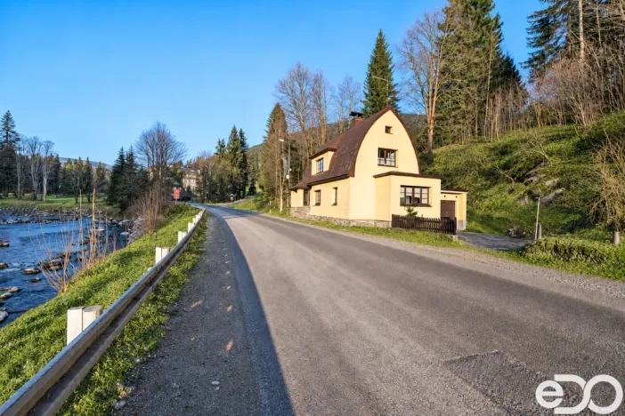 Prodej rodinného domu, Špindlerův Mlýn, 405 m2