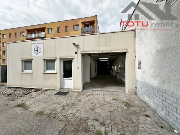 Pronájem garáže, Jaroměř, Hradecká, 45 m2