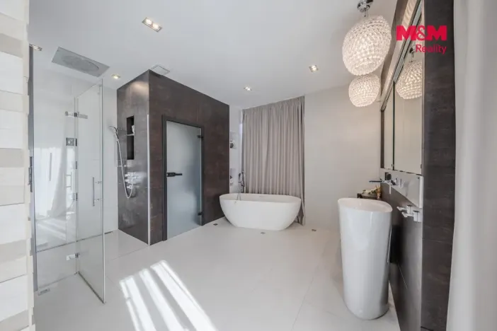 Prodej rodinného domu, Mostkovice, Sadová, 276 m2