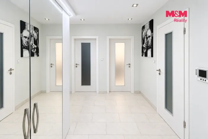 Prodej bytu 3+1, Tachov, Želivského, 75 m2