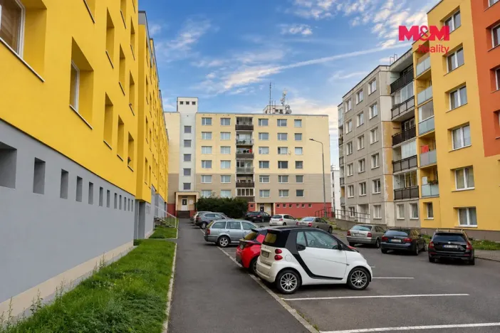 Prodej bytu 3+1, Tachov, Želivského, 75 m2