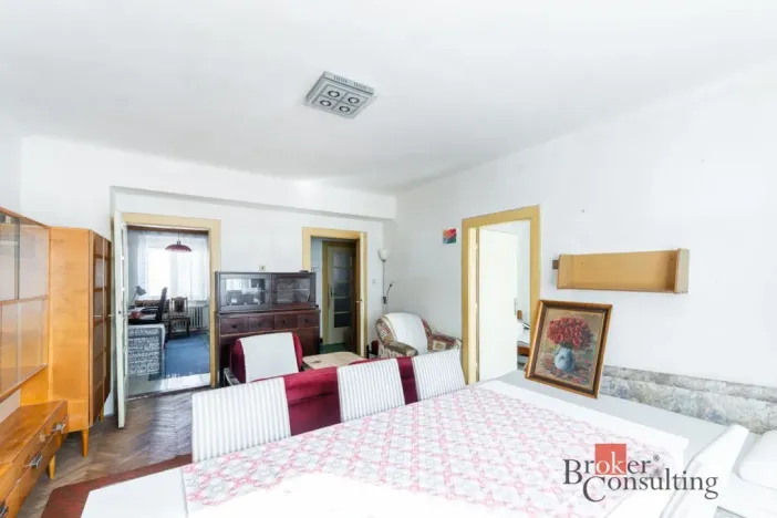 Prodej bytu 2+1, Strakonice - Strakonice I, Tržní, 62 m2