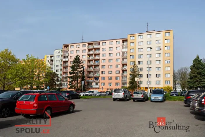 Prodej bytu 1+1, Plzeň - Severní Předměstí, Komenského, 33 m2