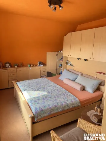 Prodej rodinného domu, Dresden, Německo, Sobrigener str., 180 m2