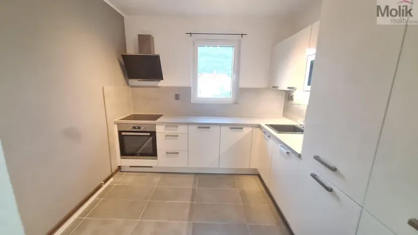 Pronájem bytu 2+1, Osek, Smetanova, 52 m2