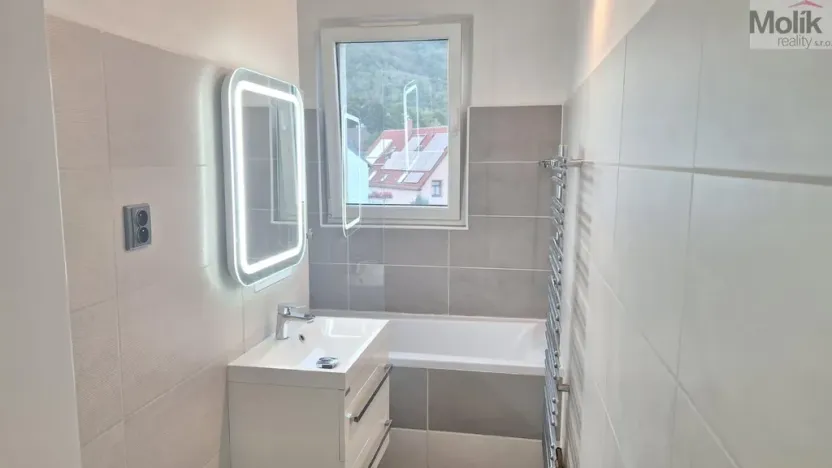Pronájem bytu 2+1, Osek, Smetanova, 52 m2