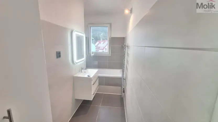 Pronájem bytu 2+1, Osek, Smetanova, 52 m2