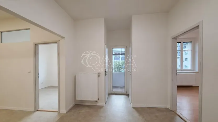 Pronájem bytu 2+kk, Praha - Holešovice, Komunardů, 49 m2