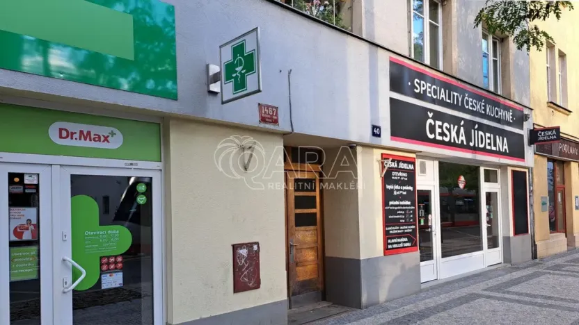 Pronájem bytu 2+kk, Praha - Holešovice, Komunardů, 49 m2