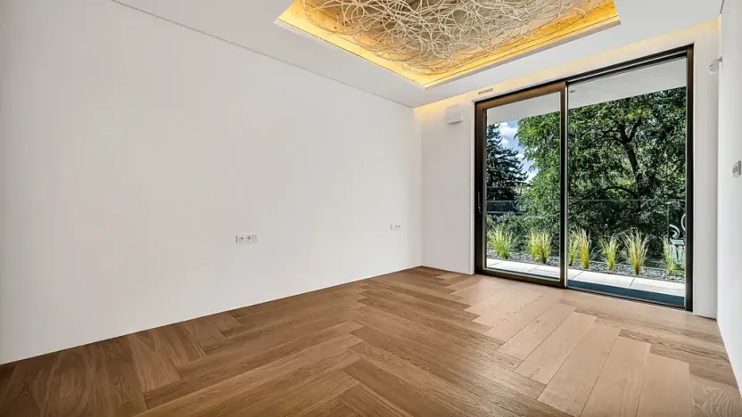 Prodej bytu 4+kk, Praha - Holešovice, Komunardů, 181 m2