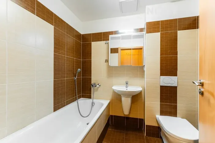 Prodej bytu 2+kk, Jilemnice, U Nemocnice, 36 m2