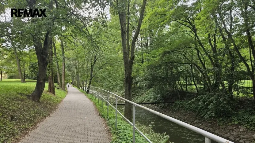 Pronájem bytu 3+kk, Praha - Libeň, Kovanecká, 76 m2