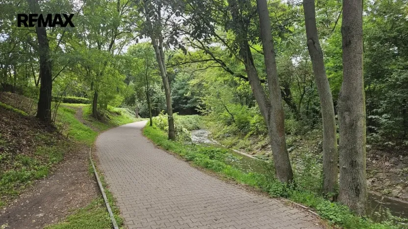 Pronájem bytu 3+kk, Praha - Libeň, Kovanecká, 76 m2