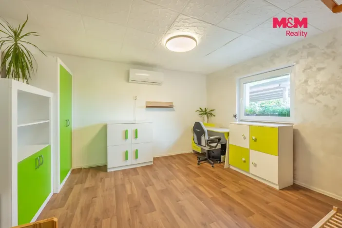 Prodej rodinného domu, Klobuky - Kobylníky, 204 m2