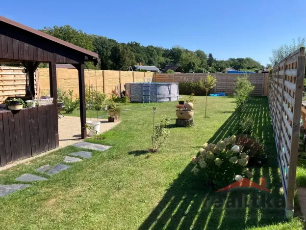Prodej zahrady, Opava - Jaktař, Stará silnice, 240 m2