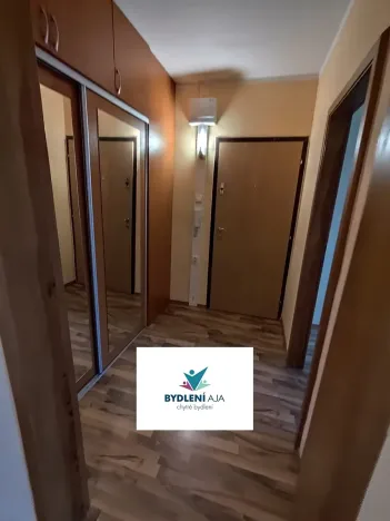 Prodej bytu 4+1, Teplice, Pod školou, 76 m2