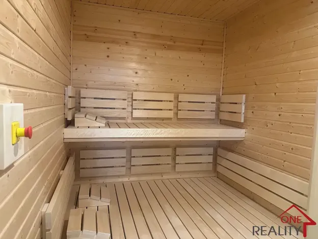 Pronájem ordinace, Napajedla, Dr. Beneše, 375 m2