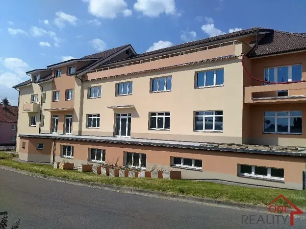 Pronájem ordinace, Napajedla, Dr. Beneše, 375 m2