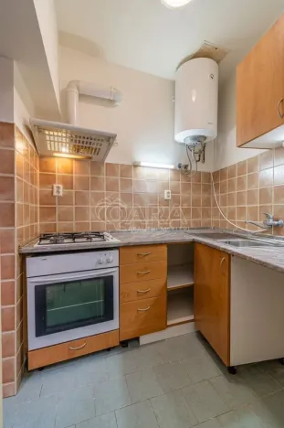 Pronájem bytu 1+kk, Dřevohryzy, 27 m2
