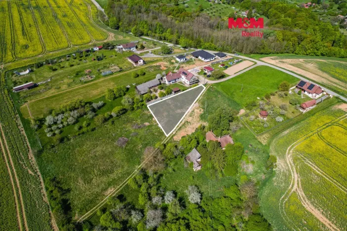 Prodej pozemku pro bydlení, Halenkovice, 772 m2