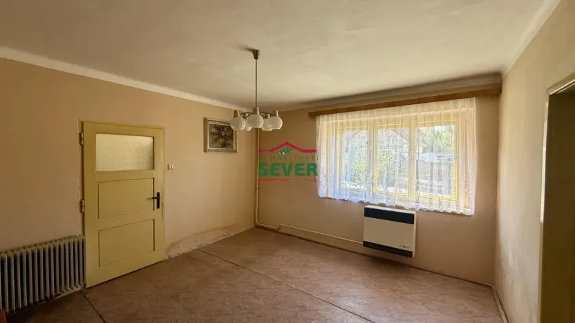 Prodej rodinného domu, Křesín - Levousy, 241 m2