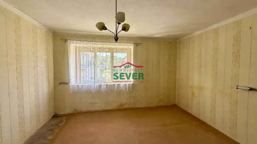 Prodej rodinného domu, Křesín - Levousy, 241 m2