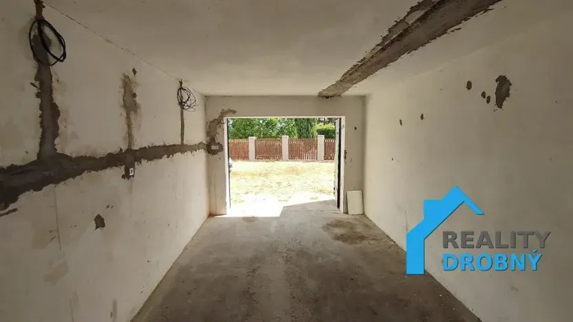 Pronájem garáže, Lom, Vrchlického, 21 m2