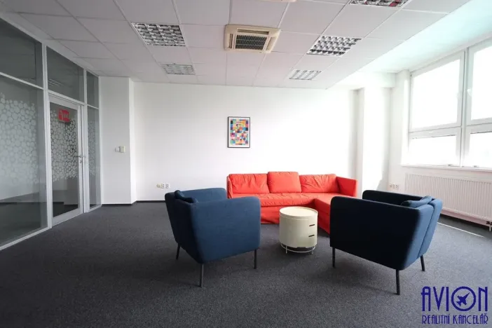 Pronájem kanceláře, Praha - Modřany, Mezi vodami, 400 m2